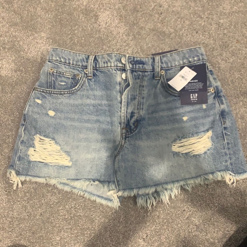 Gap high rise women’s shorts